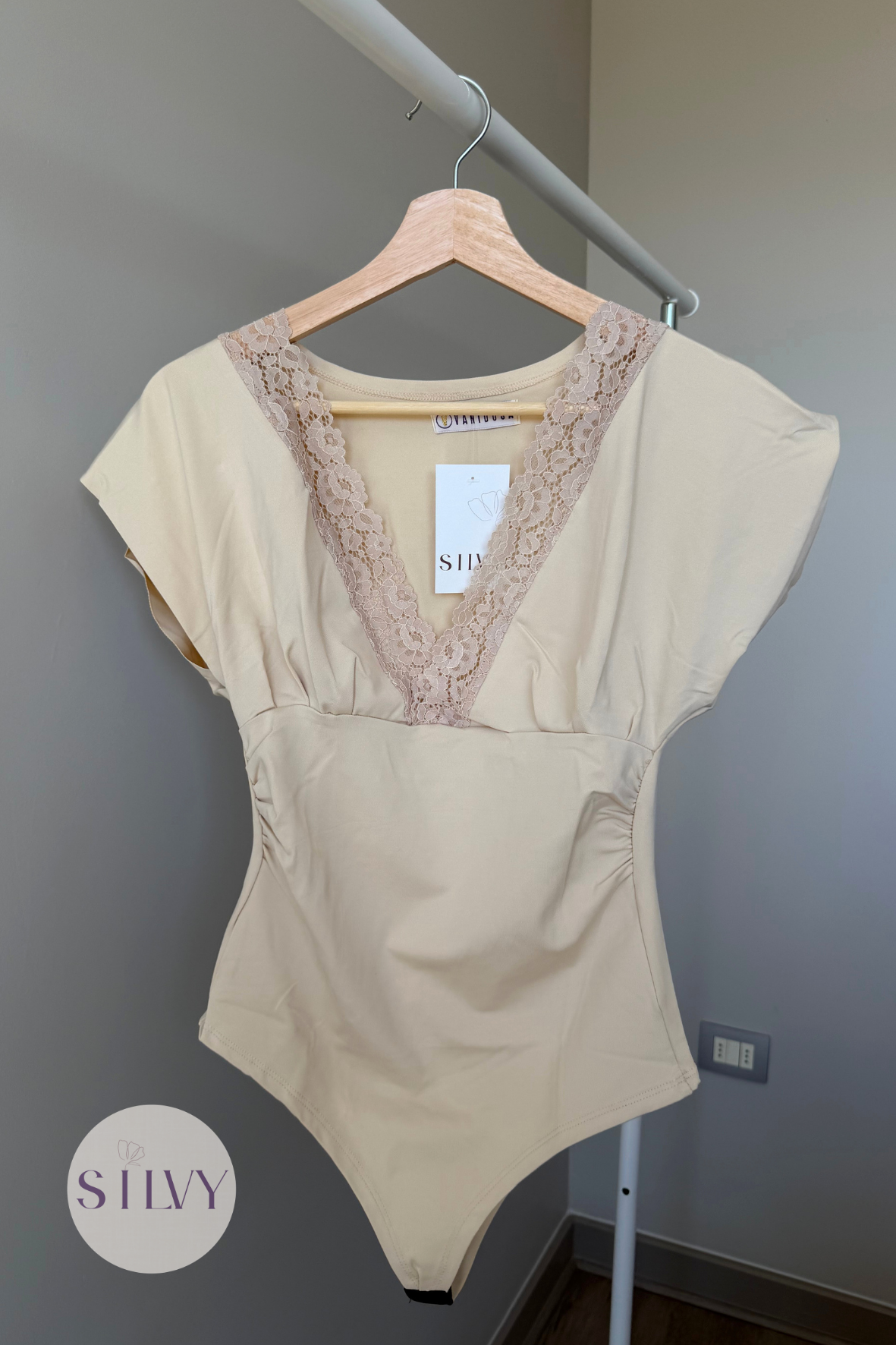 Body Ruth S/Manga Con Encaje Beige